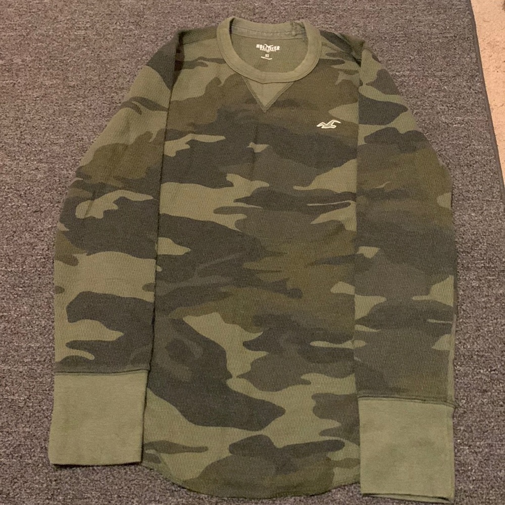 Green camp Hollister shirt